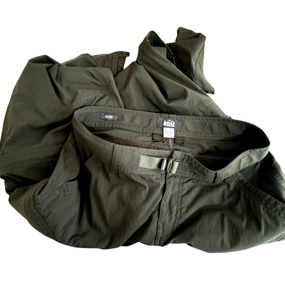 REI Co-op Women 6P 30"x28" Sahara Convertible Pants Outdoor Hiking Camping Olive - Picture 3 of 11